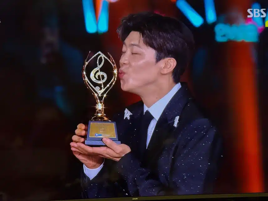 트롯뮤직어워즈2025 삶 & 10대가수상 수상!! 