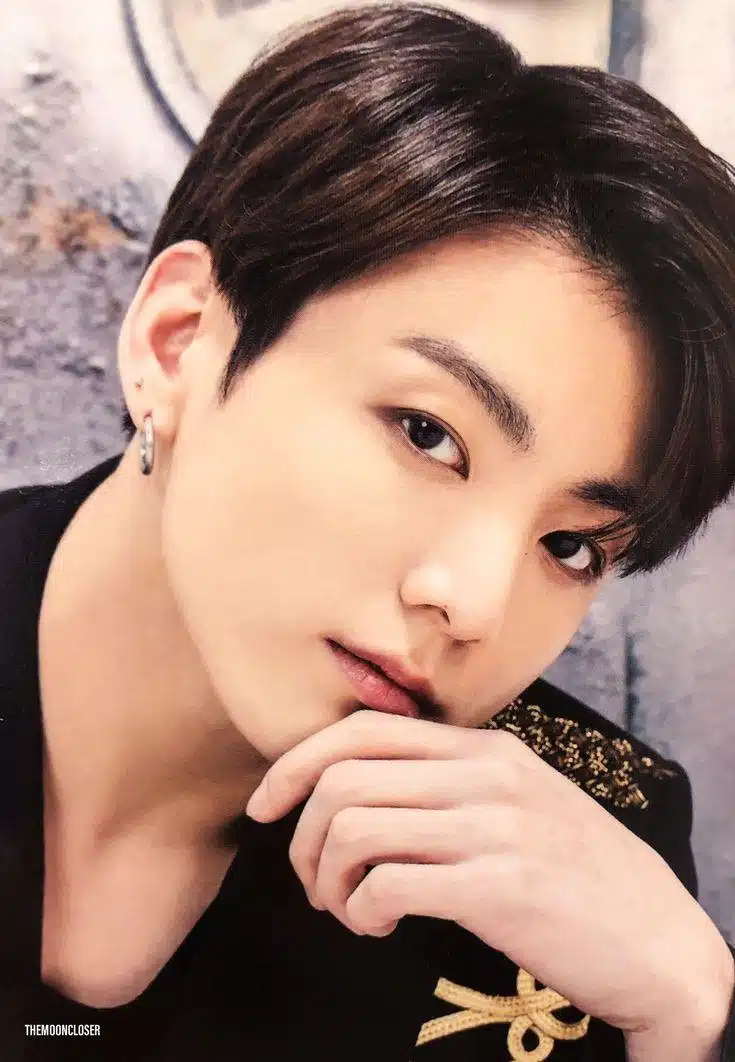 비주얼도 좋고 무대 실력도 좋은 올라운더 정국님이에요