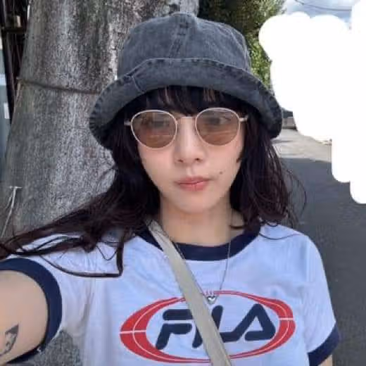 【最新】 あいみょん左腕タトゥー、本物？シール説と意味3選、そしてタトゥー賛否論まで完全まとめ！