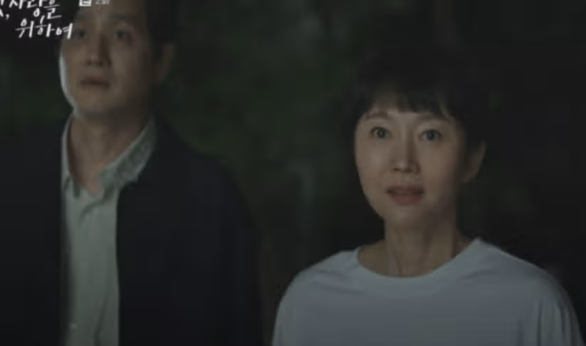 청해의 깊은 산속에 있는 한 폐가. 