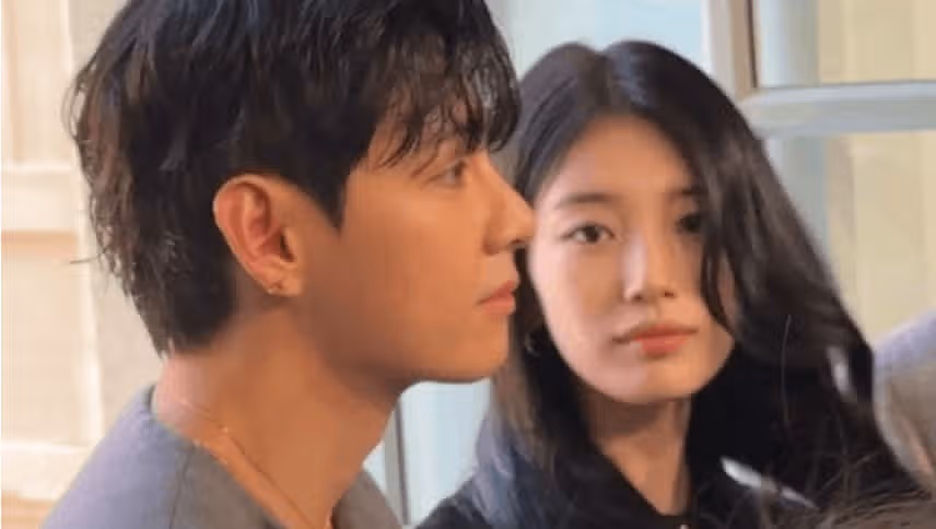 로맨틱 코미디 재질 셀린느 뷔&수지