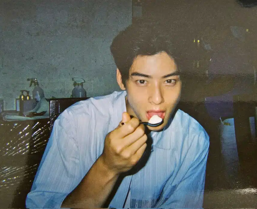 차은우 필카 감성 느좋 사진전 사진들