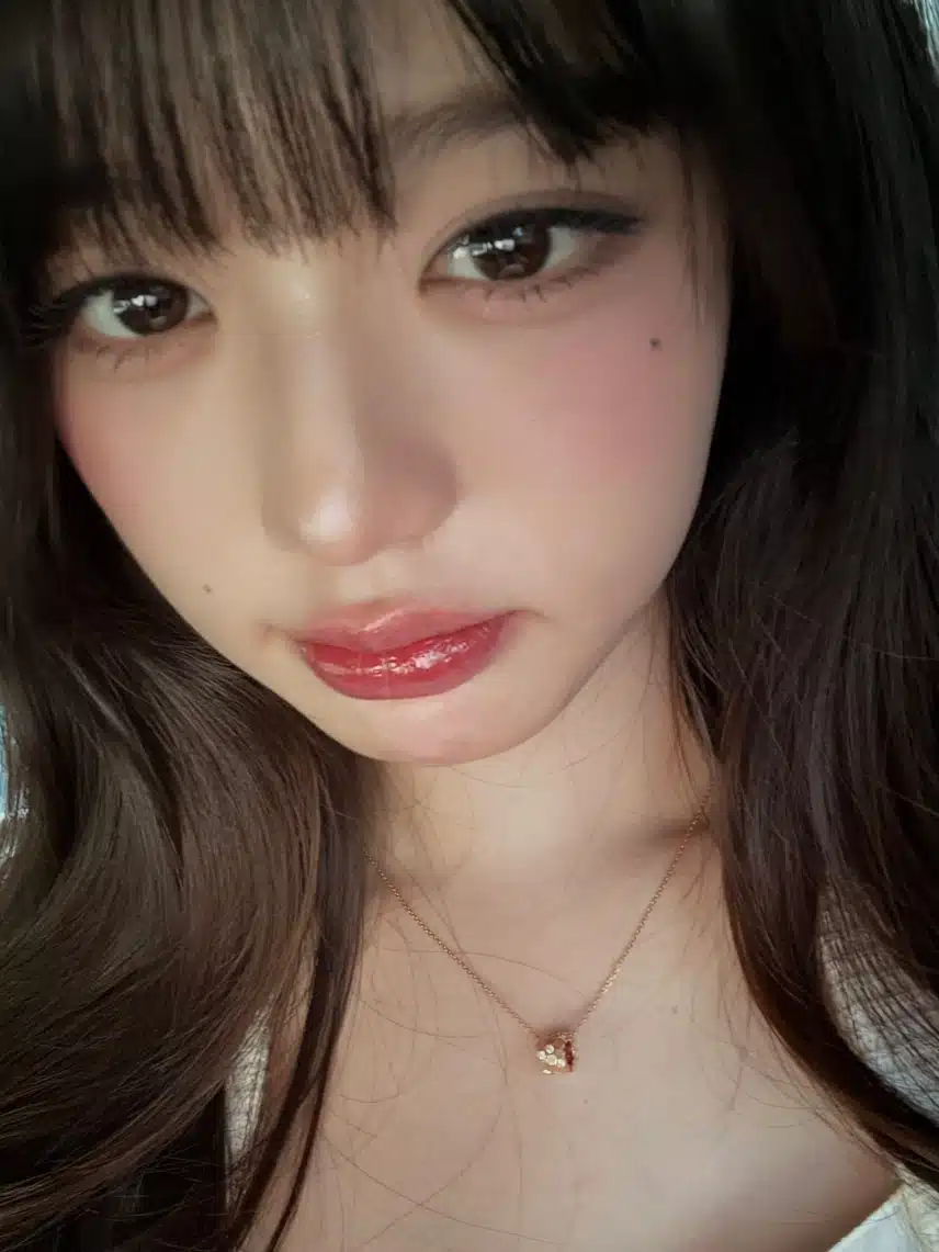 장원영이 보내준 얼빡 셀카 너무 이뻐요