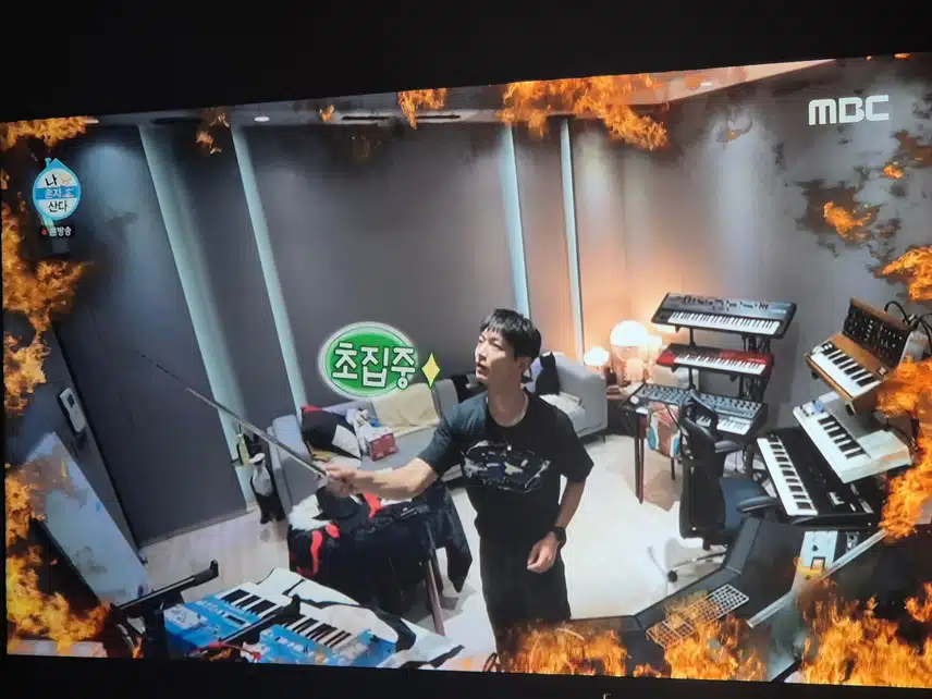  샤이니 민호님은 청소할때도 화이팅 넘치네요