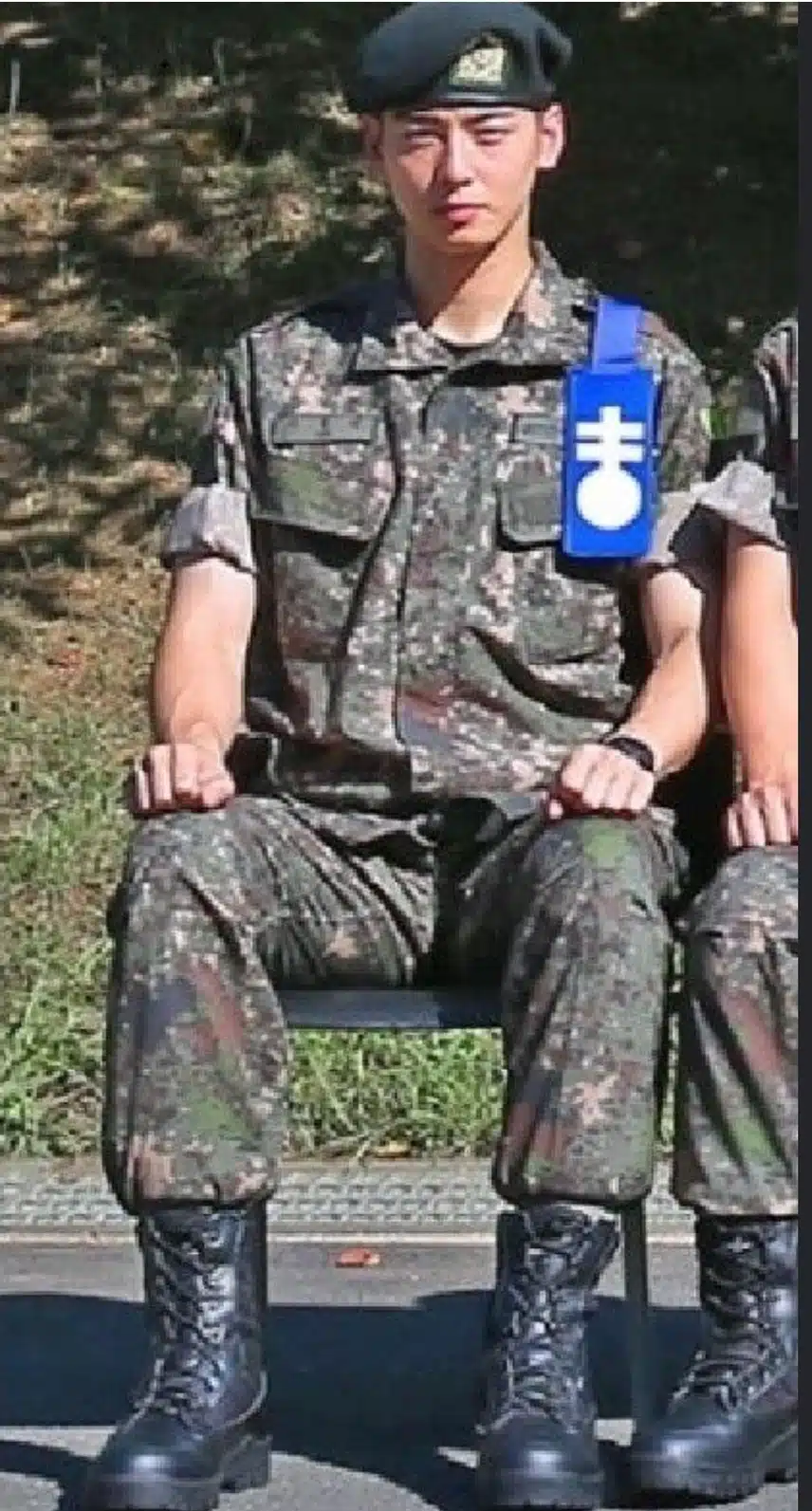 차은우님 중대장 훈련병 되었다네요
