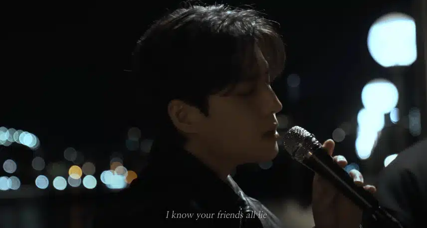 어제 올라온 커버 영상에서 잘생김 뿜뿜하는 영케이.jpg