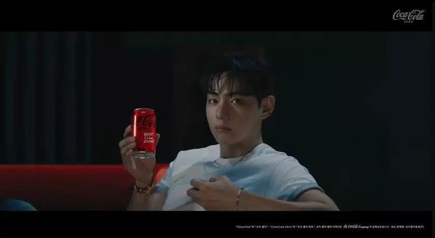 뷔님 코카콜라 제로 광고 모델되었네요 