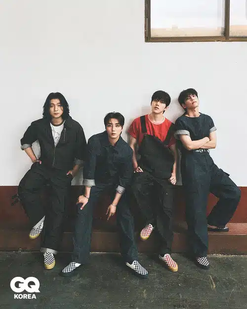 지큐 단체 화보 잘나왔어요