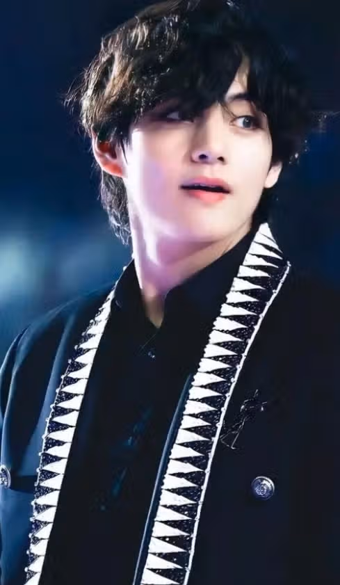 KIM TAEHYUNG EL CHICO DE BELLA SONRISA ❤️