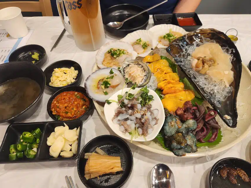 맛있는 해물모듬 한상