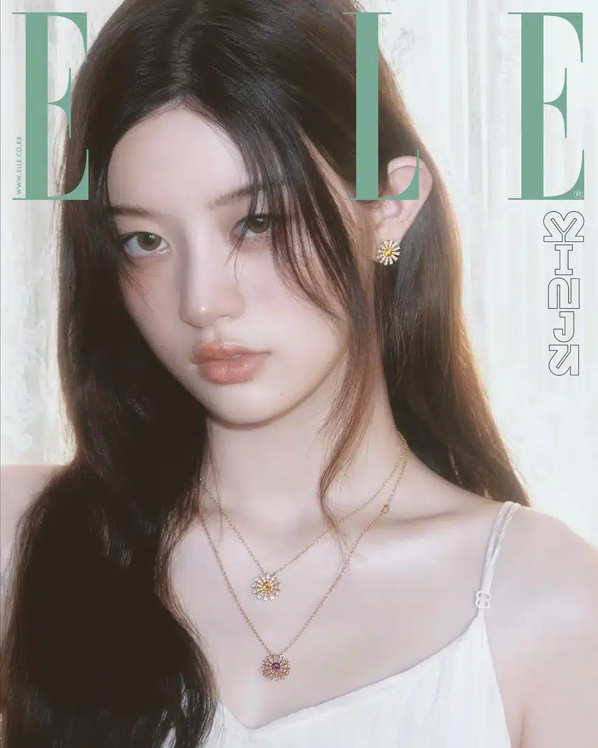 Bản thân nó đã đáng yêu rồi ♥️ Trang bìa tạp chí Elle số tháng 9