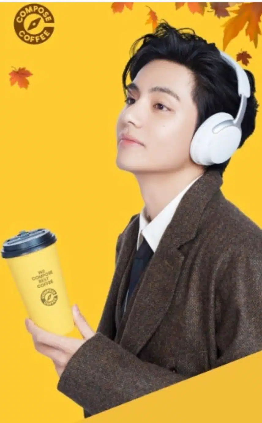 V của BTS đã tiết lộ sản phẩm Compose Coffee mới và những bức ảnh quảng cáo.