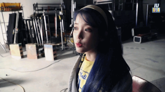 🐥원래 잘 놀라지 않는다는 아이유 