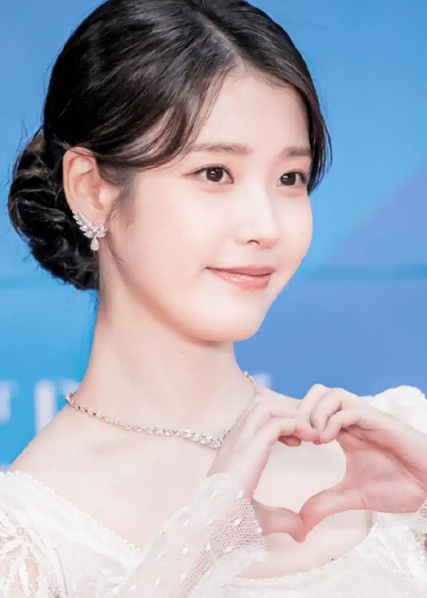 아이유님 리메이크 들으면 기분이 말랑말랑해요