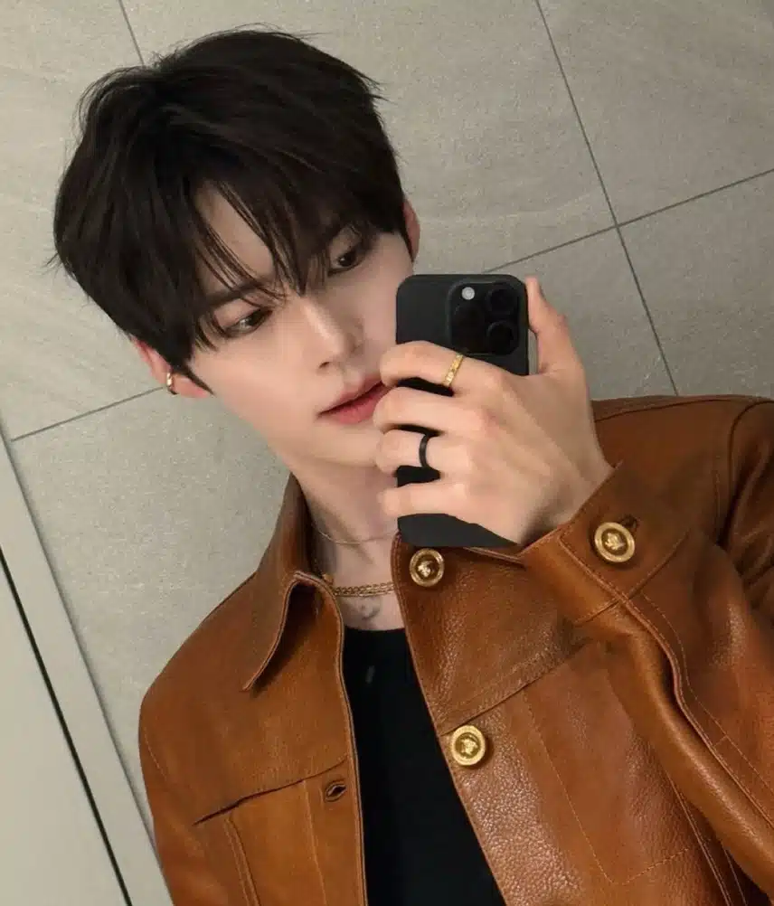 Hanbin, tes photos dans le miroir me rendent fou