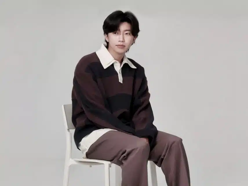브라운 컬러도 잘어울리는 임영웅님 사진