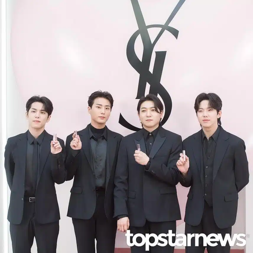 데이식스가 예스24 음반 판매 1위했어요