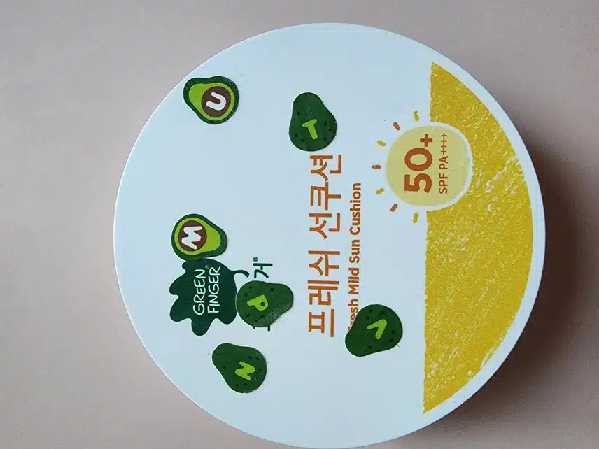 선쿠션 덧바르기 